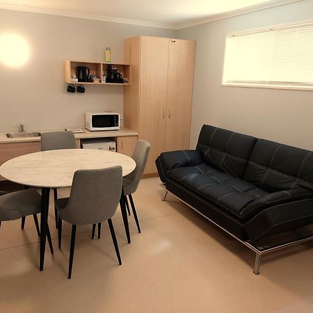 Lake Tyrrell Accommodation Lta Sea Lake Екстер'єр фото